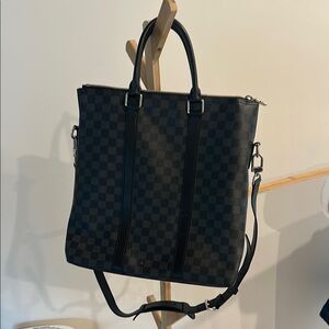 Louis Vuitton Men's Bag
